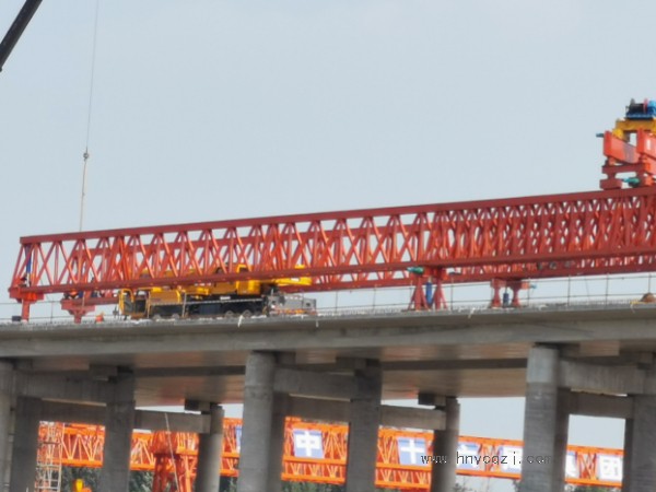 如何確保在購買50噸以上架橋機時獲得合理的價格？